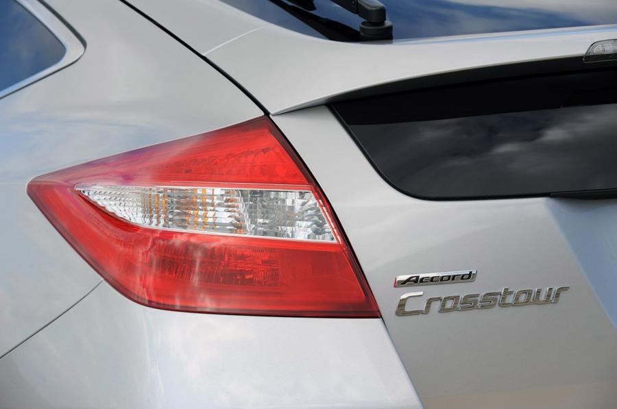  Honda Accord Crosstour 2010 года  (фото 69 из 260)